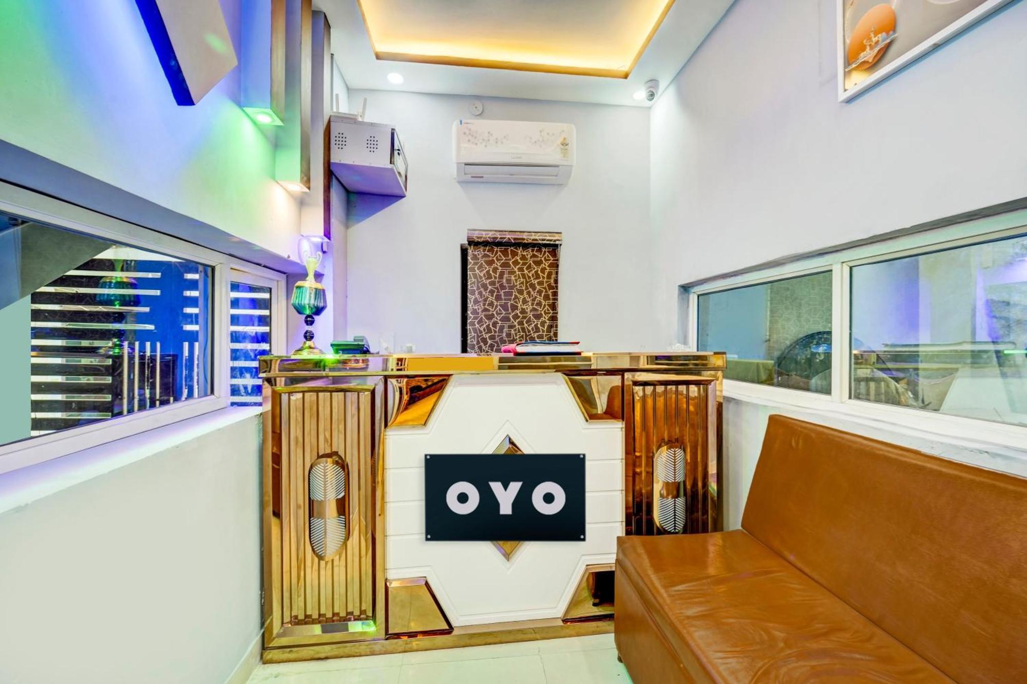 Super Townhouse Anisabad Near Mahavir Sansthan Khagaul Exterior photo