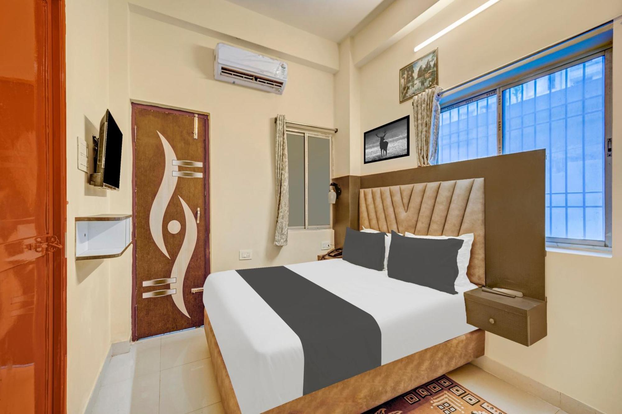 Super Townhouse Anisabad Near Mahavir Sansthan Khagaul Exterior photo